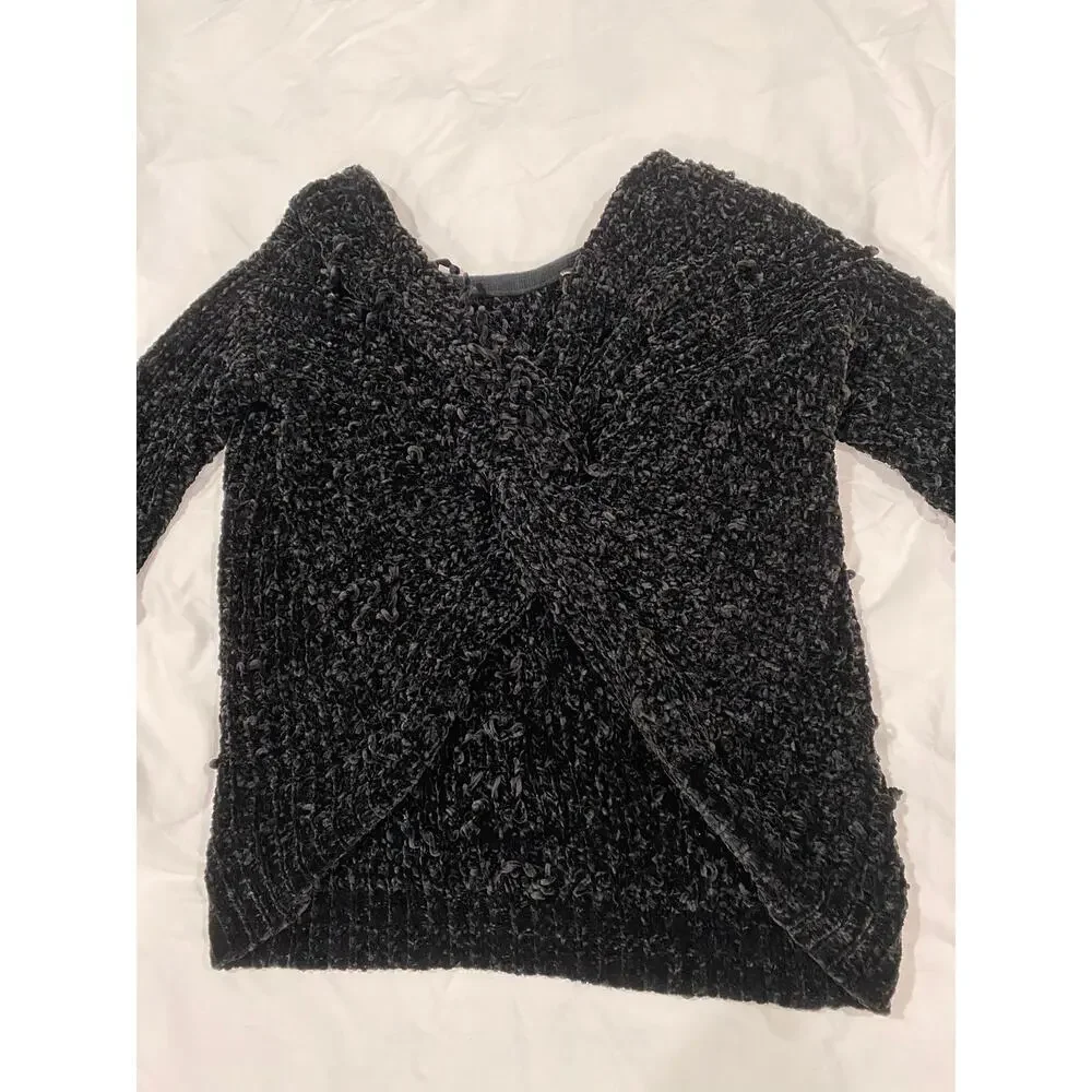 Entro Black Distressed Chenille Low Twist Back Sweater Oversized Small